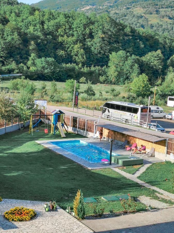 Green Villas Tjentiste Apartment